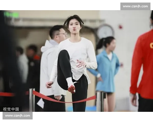 陈佳敏 13 秒 30 赛季最佳夺冠 夏思凝 0.007 秒憾负新人吴安琪摘铜